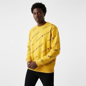 NWOT Tommy Hilfiger All Over Print Men’s Sweatshirt